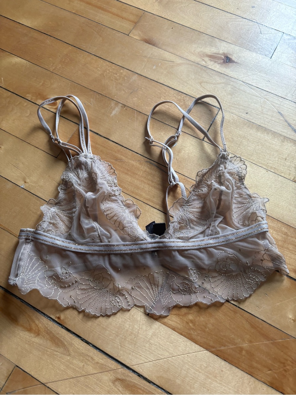 Undiz Sz M Tan Gold Metallic Lace Bralette